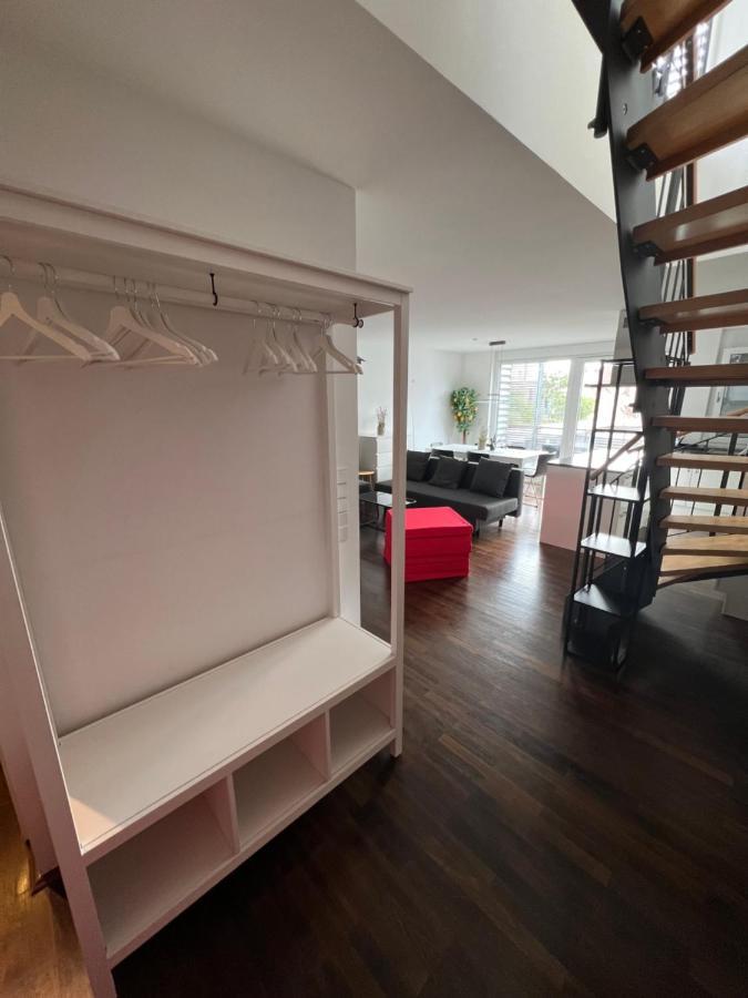 Apartament Penthouse-wohnung - Balkon - Dachterrasse - Zentrum *